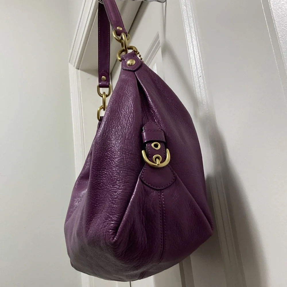 Coach Raspberry Shoulder Bag - Picture 4 of 10